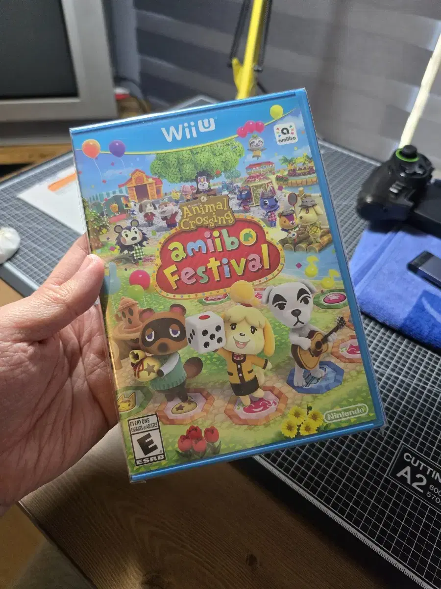 WiiU どうぶつの森 amiibo フェスティバル未開封新品北米